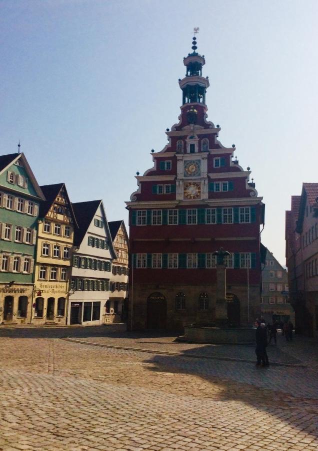 Wohnen In Der Altstadt Esslingen - Selfcheckin - Esslingen am Neckar Exterior photo